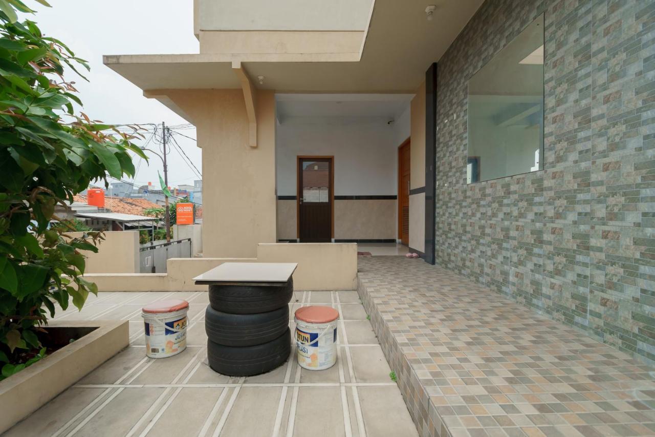Koolkost Syariah Near Kampus Utama Universitas Budi Luhur Mencil 外观 照片