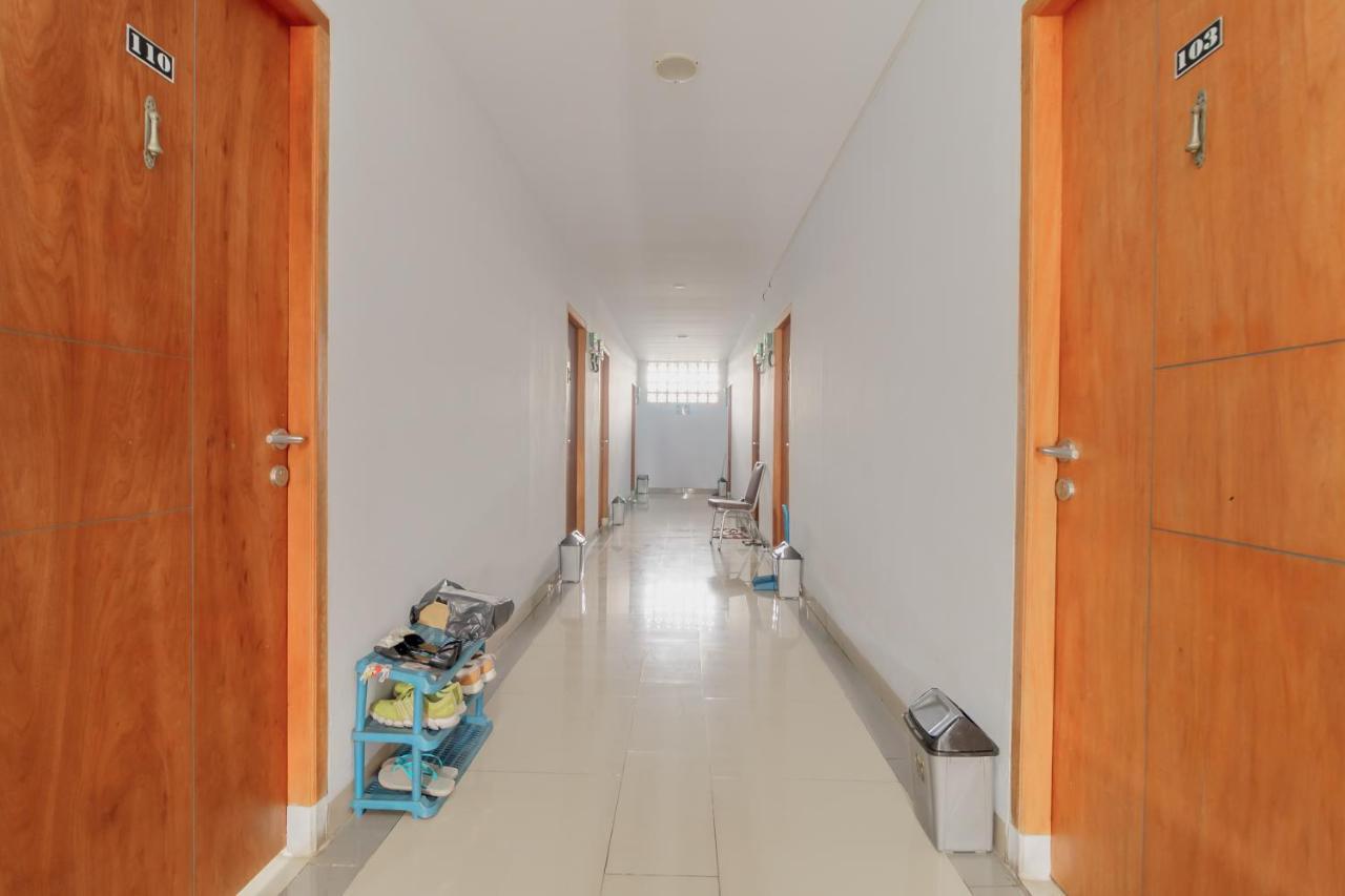 Koolkost Syariah Near Kampus Utama Universitas Budi Luhur Mencil 外观 照片