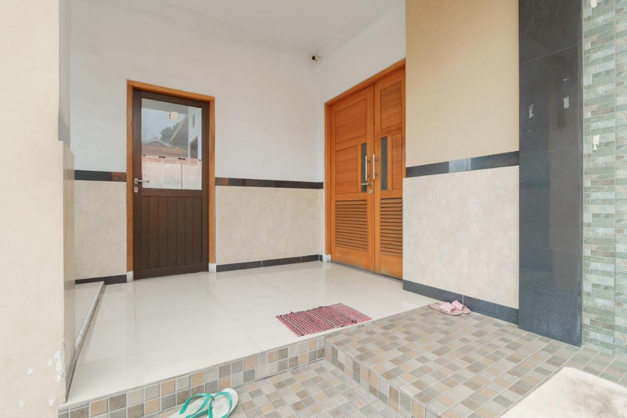 Koolkost Syariah Near Kampus Utama Universitas Budi Luhur Mencil 外观 照片